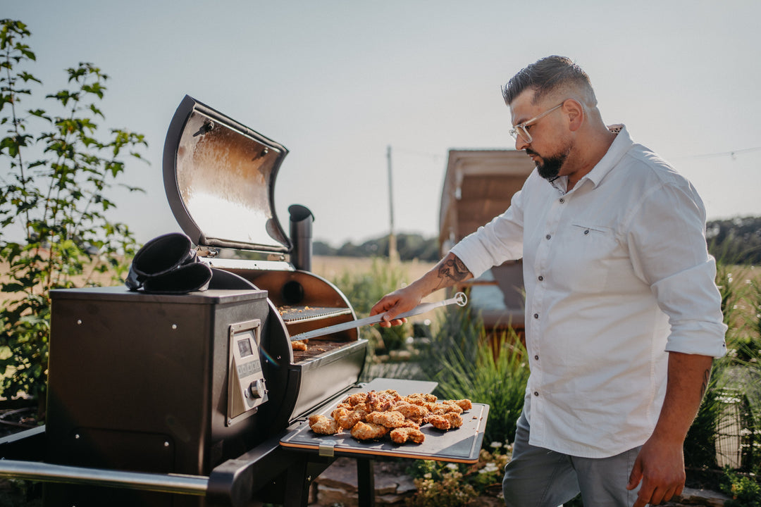 Grillen mit dem MOESTA Sheriff 2.0 im Garten