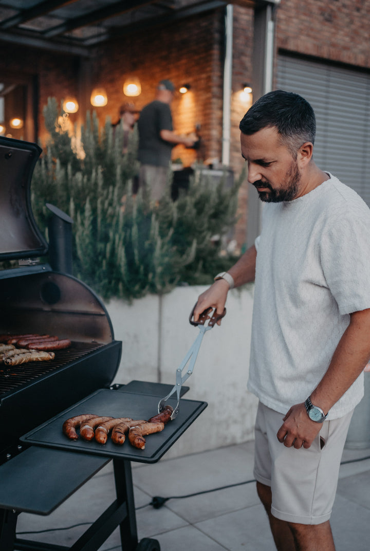 NEU: BOA – Grillzange mit Holzgriffen