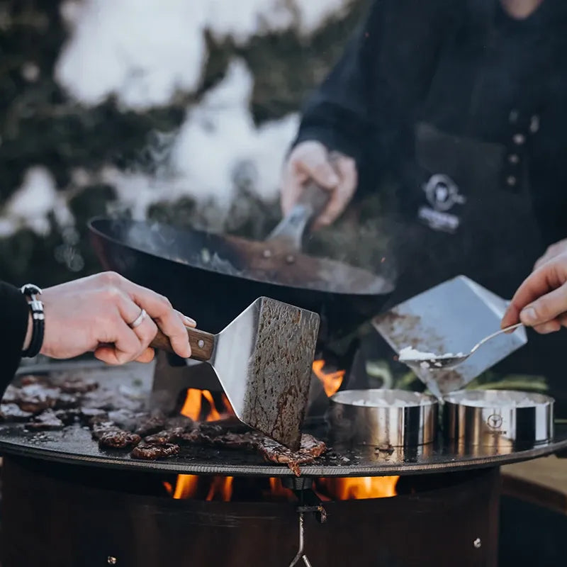 BBQ Spachtel mit Holzgriff